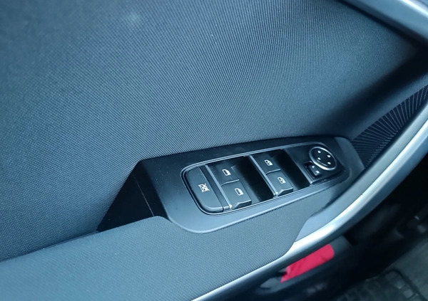 Kia Ceed cena 64499 przebieg: 91000, rok produkcji 2020 z Płock małe 211